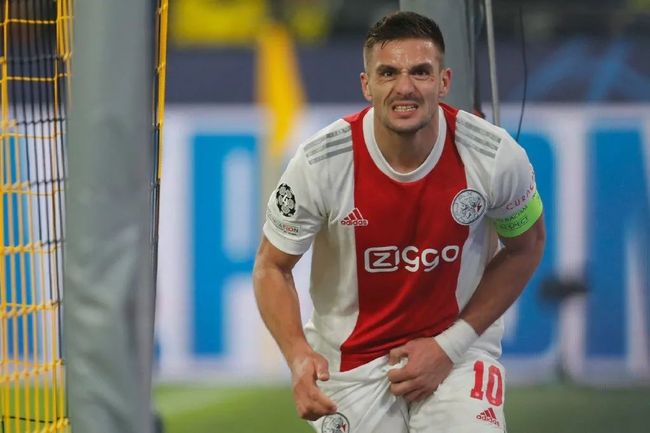 使她在面对 使她在面对