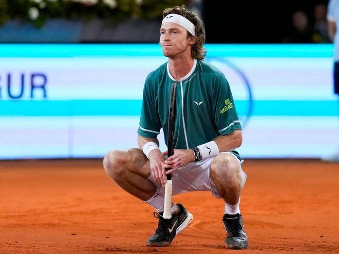 汇龙难以找 汇龙难以找